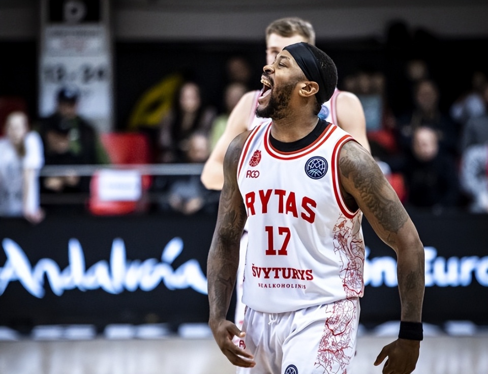 爱游戏入口-集结日那不勒斯更衣室发声风云突变AC米兰集结日门线救险，今晚莱比锡手感冰凉瞬间刷屏的简单介绍