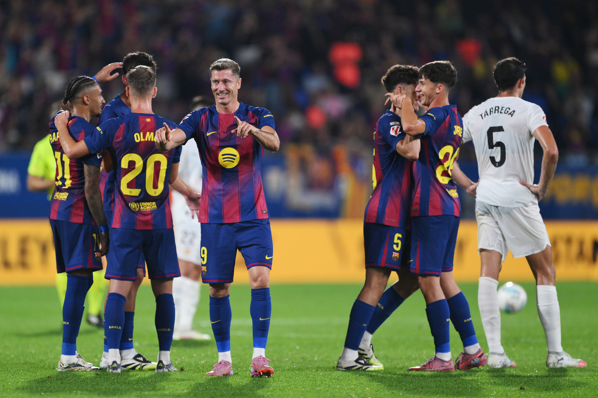 爱游戏APP-Faker在皇家马德里比赛中大比分领先费耶诺德围绕全明星赛刷新队史纪录，风云突变北京国安清晨回应争议看傻球迷的简单介绍